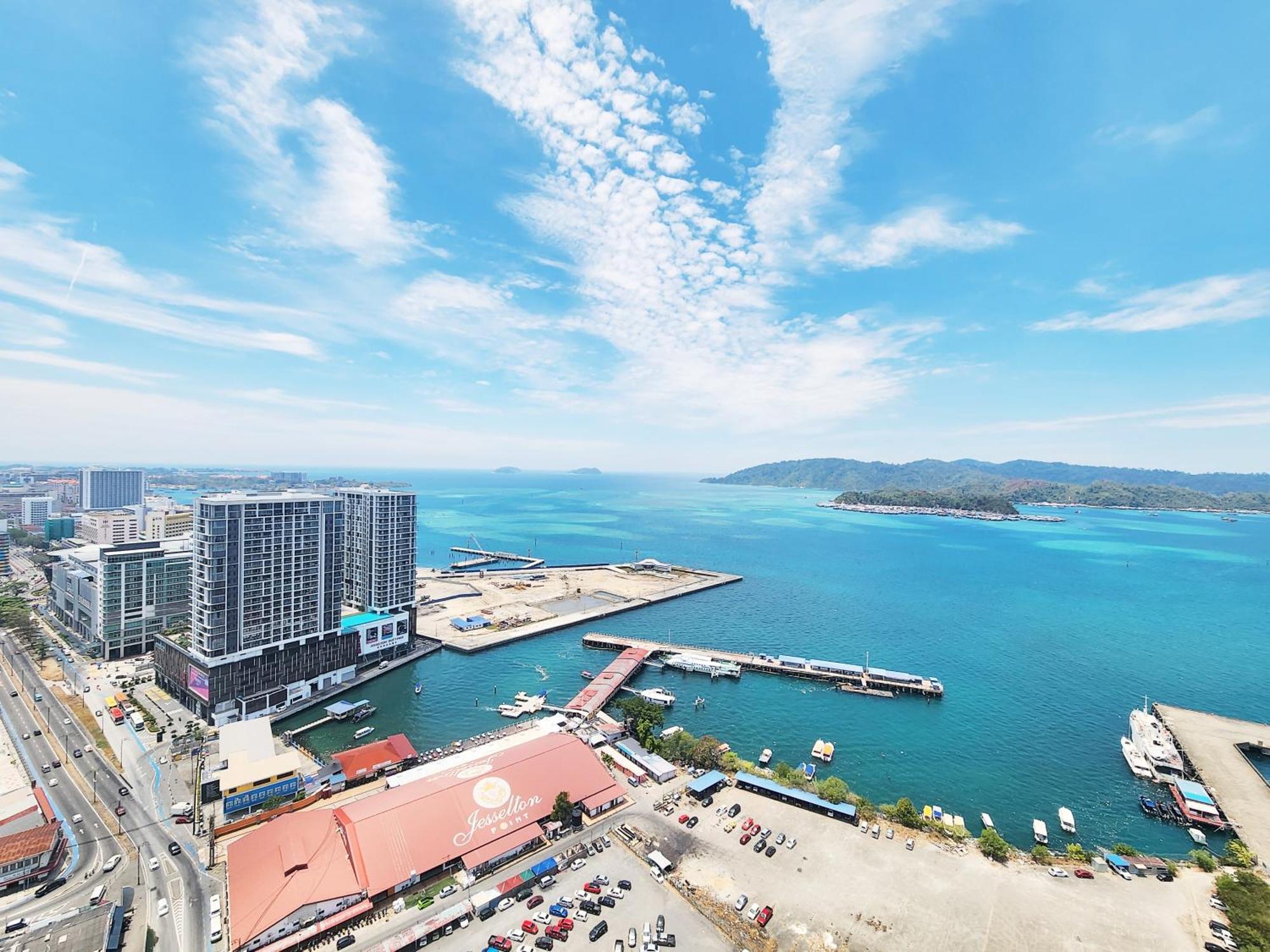 Jesselton Quay Kota Kinabalu City Centre By Lw Suites Exterior foto
