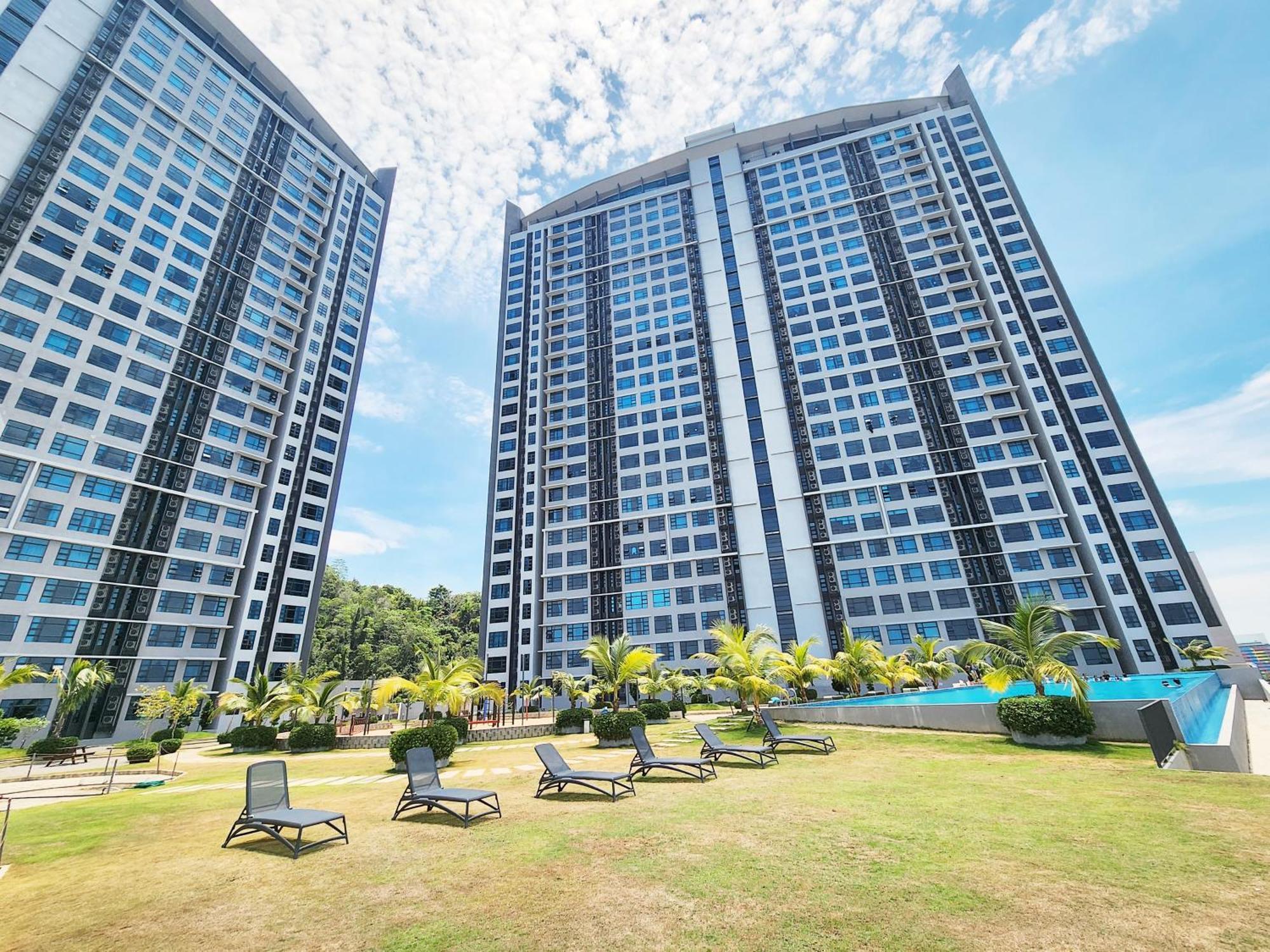 Jesselton Quay Kota Kinabalu City Centre By Lw Suites Exterior foto